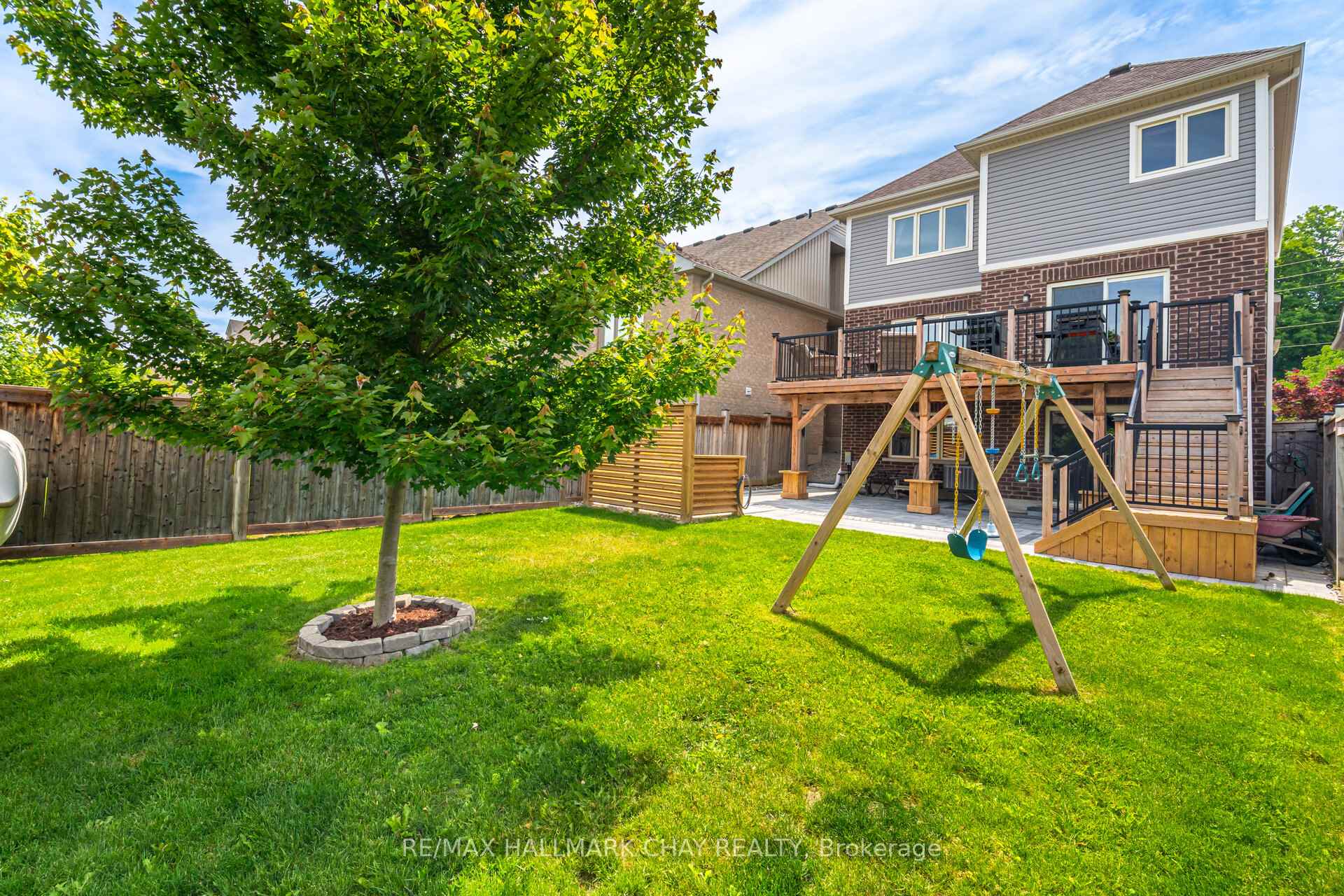 Photo 46 of 114 Cauthers Crescent, New Tecumseth, Alliston — HOMEH