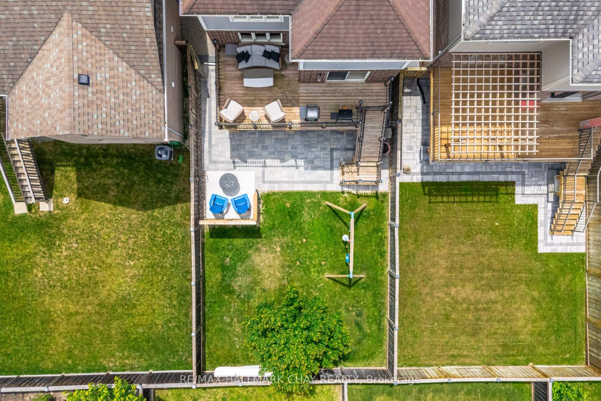 Photo 44 of 114 Cauthers Crescent, New Tecumseth, Alliston — HOMEH