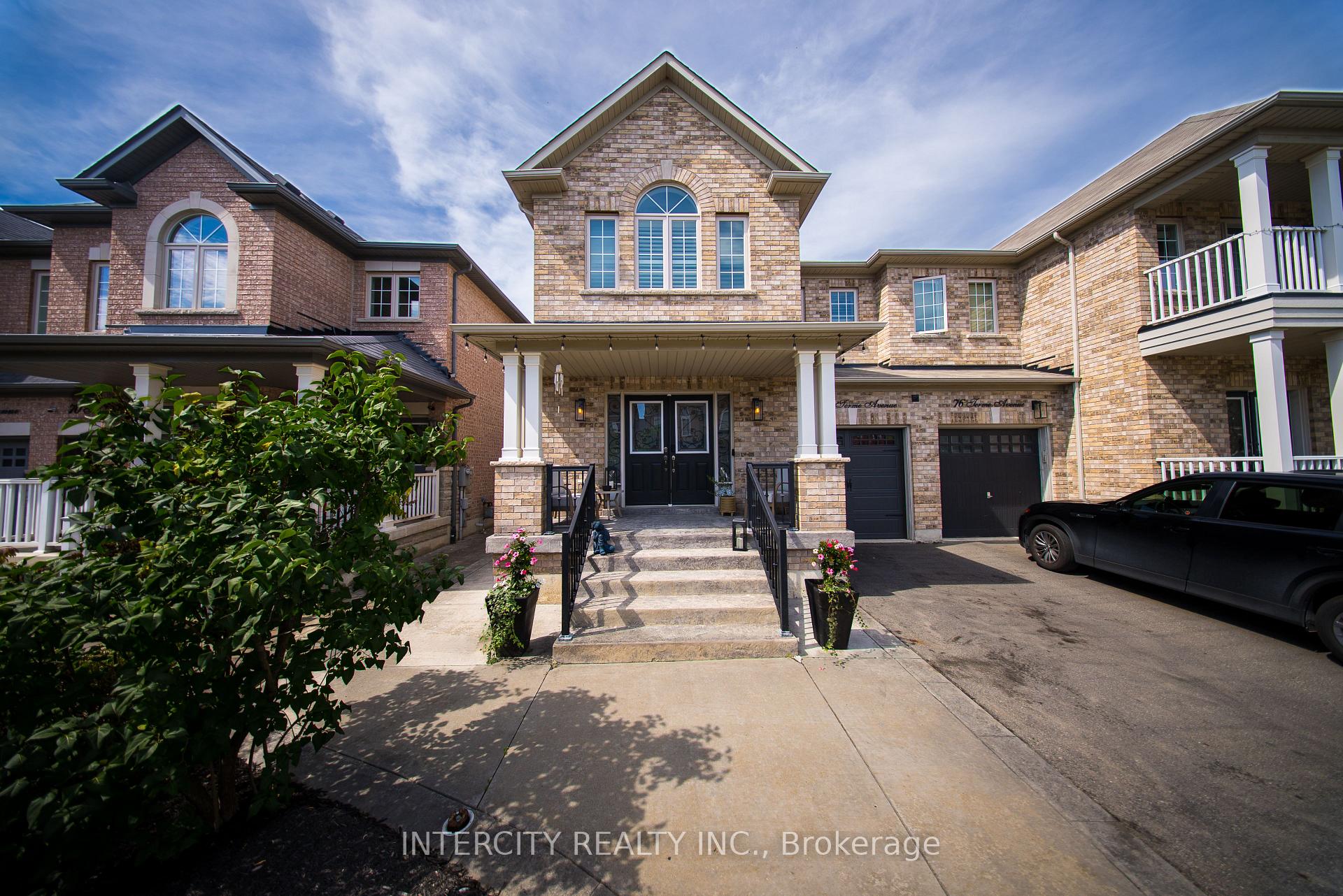 Photo 3 of 74 Terme Avenue, Vaughan, Vellore Village — HOMEH