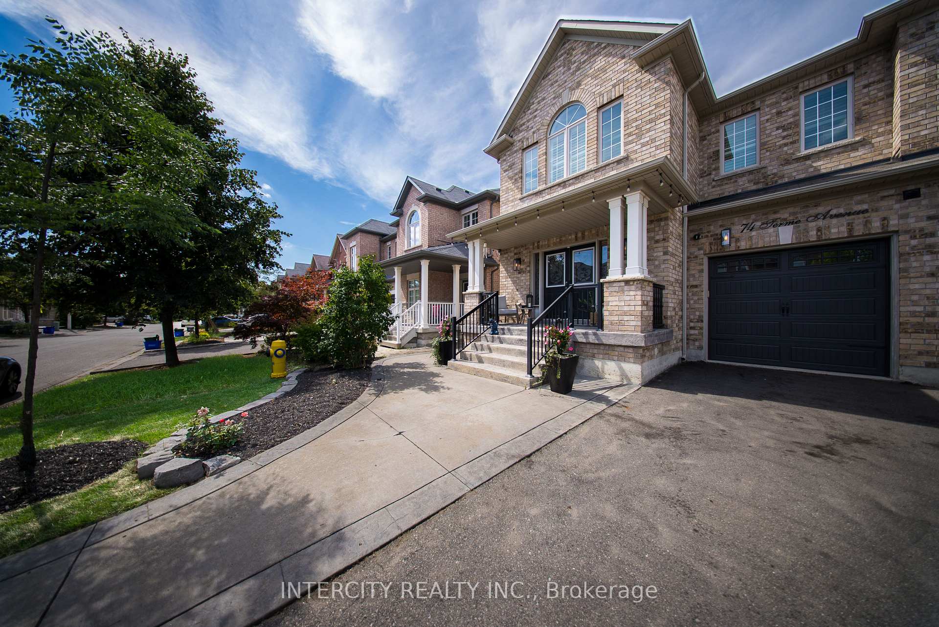 Photo 2 of 74 Terme Avenue, Vaughan, Vellore Village — HOMEH