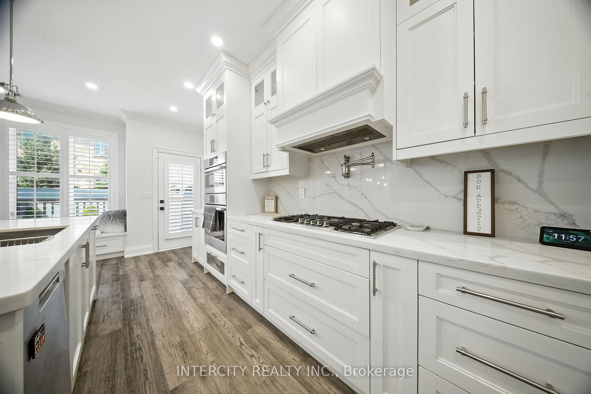 Photo 13 of 74 Terme Avenue, Vaughan, Vellore Village — HOMEH