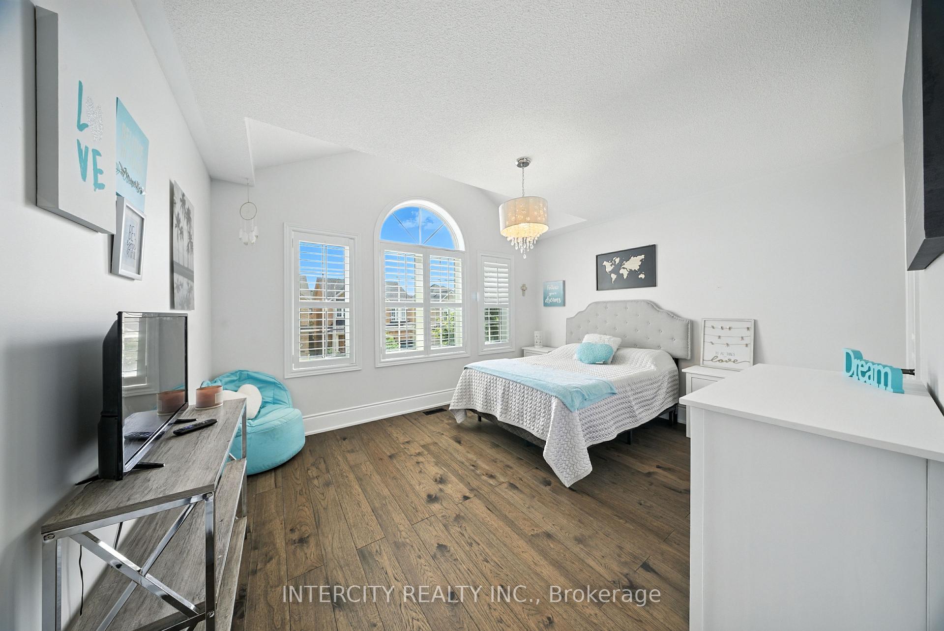 Photo 24 of 74 Terme Avenue, Vaughan, Vellore Village — HOMEH