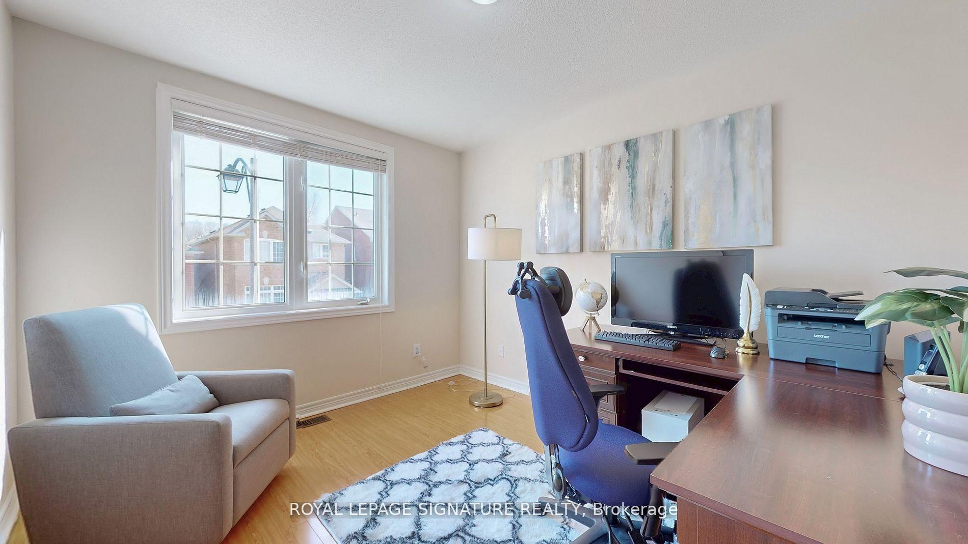 Photo 14 of 24 Honey Glen Avenue, Markham, Cornell — HOMEH