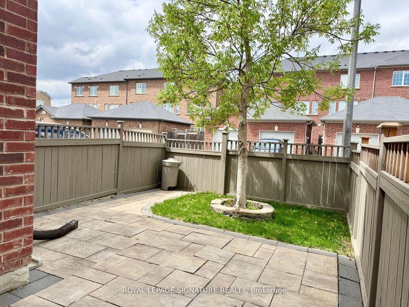 Photo 17 of 24 Honey Glen Avenue, Markham, Cornell — HOMEH
