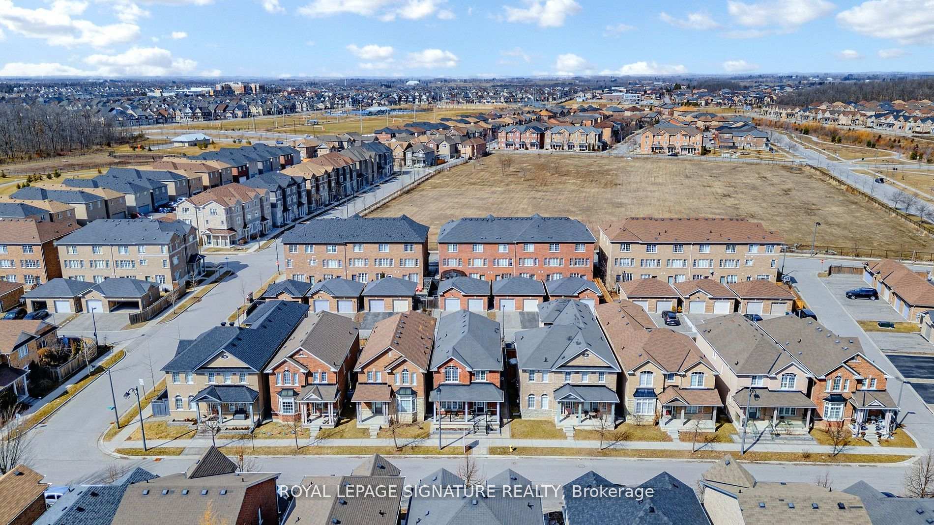 Photo 15 of 24 Honey Glen Avenue, Markham, Cornell — HOMEH