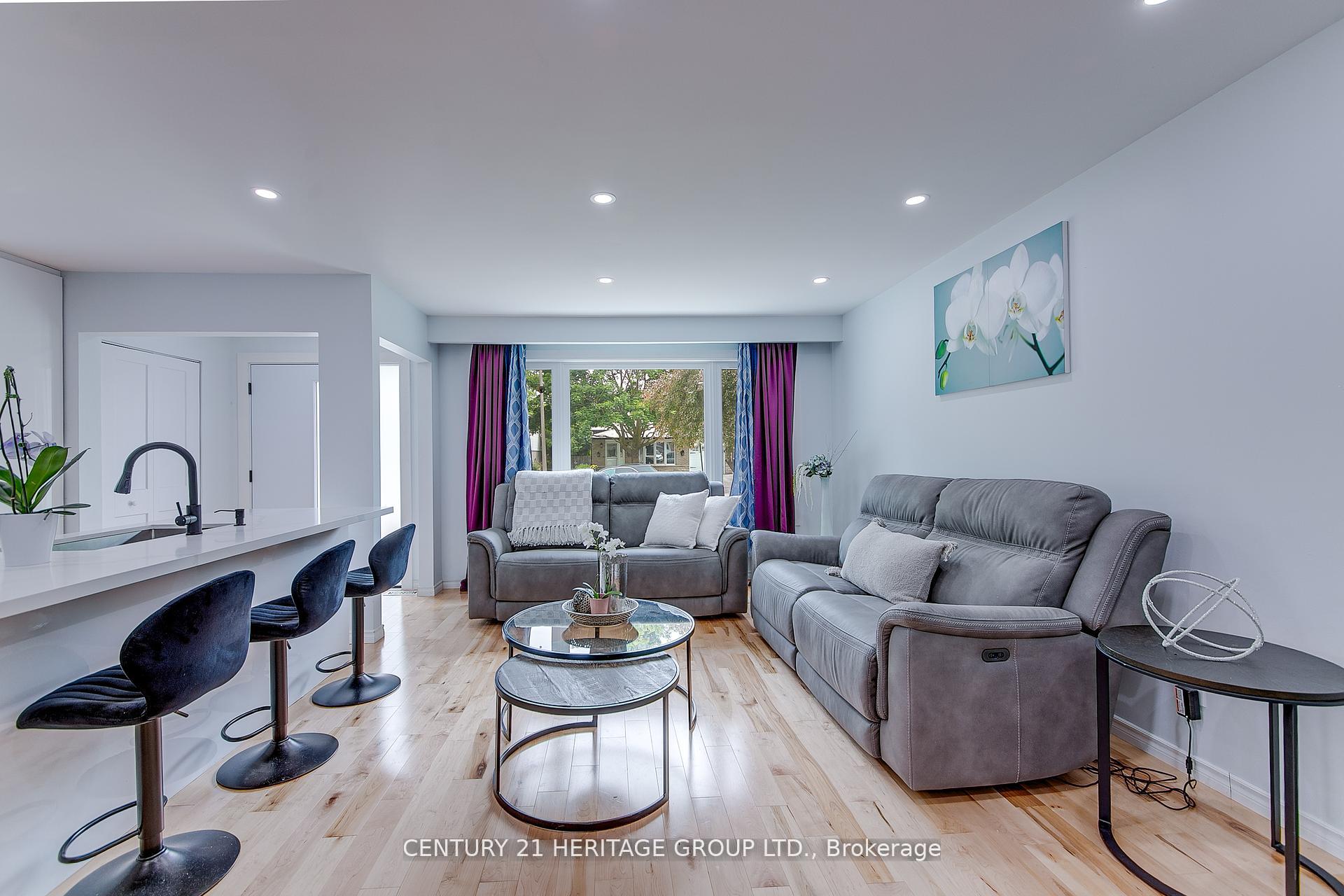 Photo 13 of 68 Adeline Avenue, New Tecumseth, Tottenham — HOMEH