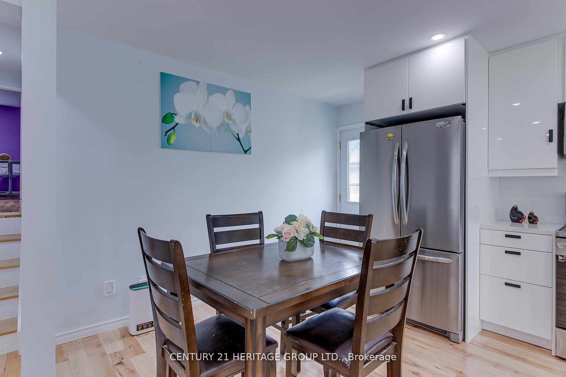 Photo 33 of 68 Adeline Avenue, New Tecumseth, Tottenham — HOMEH