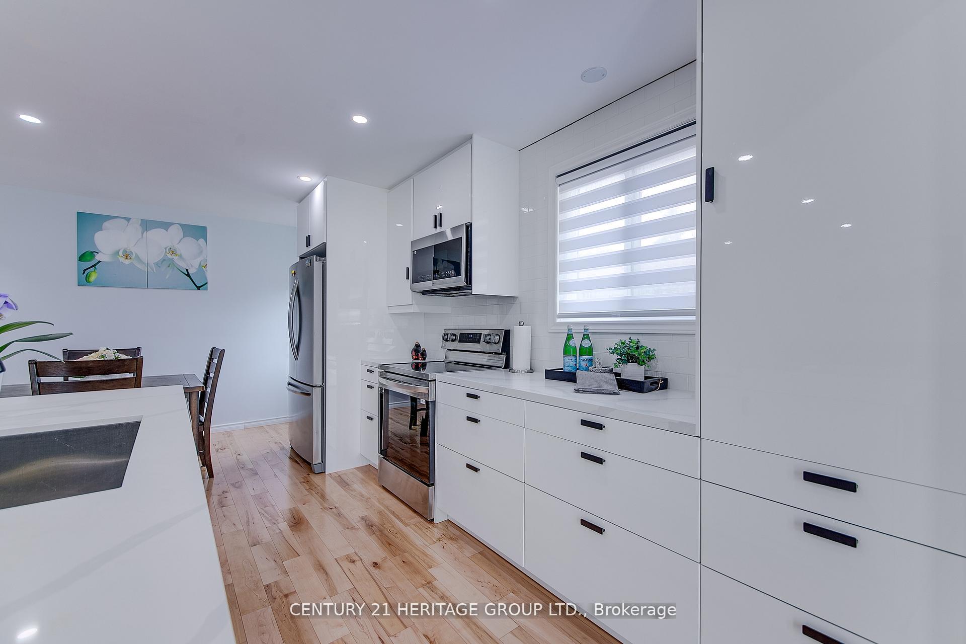 Photo 44 of 68 Adeline Avenue, New Tecumseth, Tottenham — HOMEH