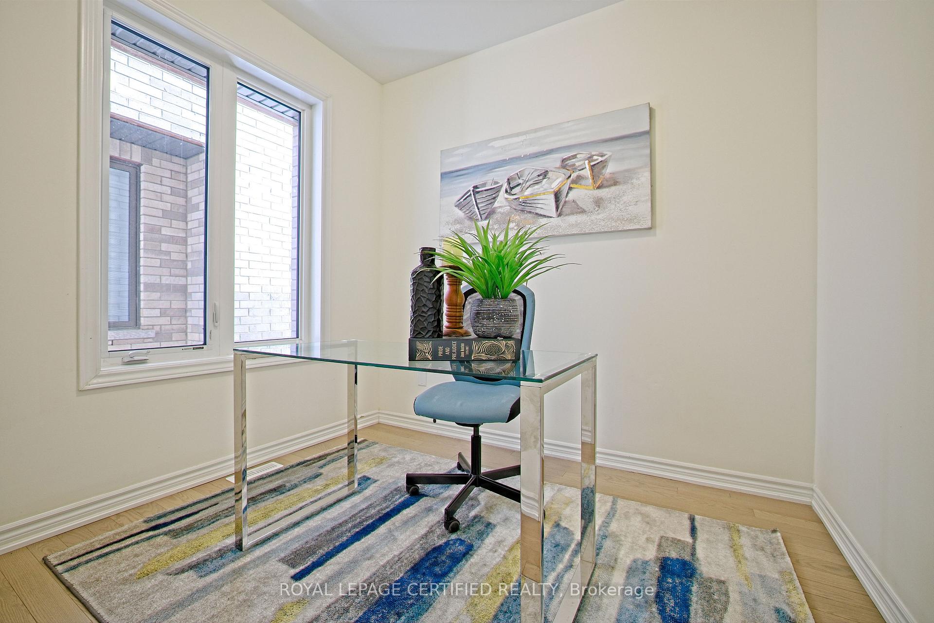 Photo 29 of 14 Bavenden Crescent, Brampton, Credit Valley — HOMEH