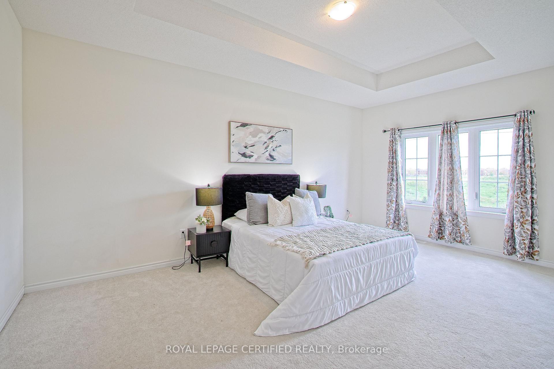 Photo 19 of 14 Bavenden Crescent, Brampton, Credit Valley — HOMEH