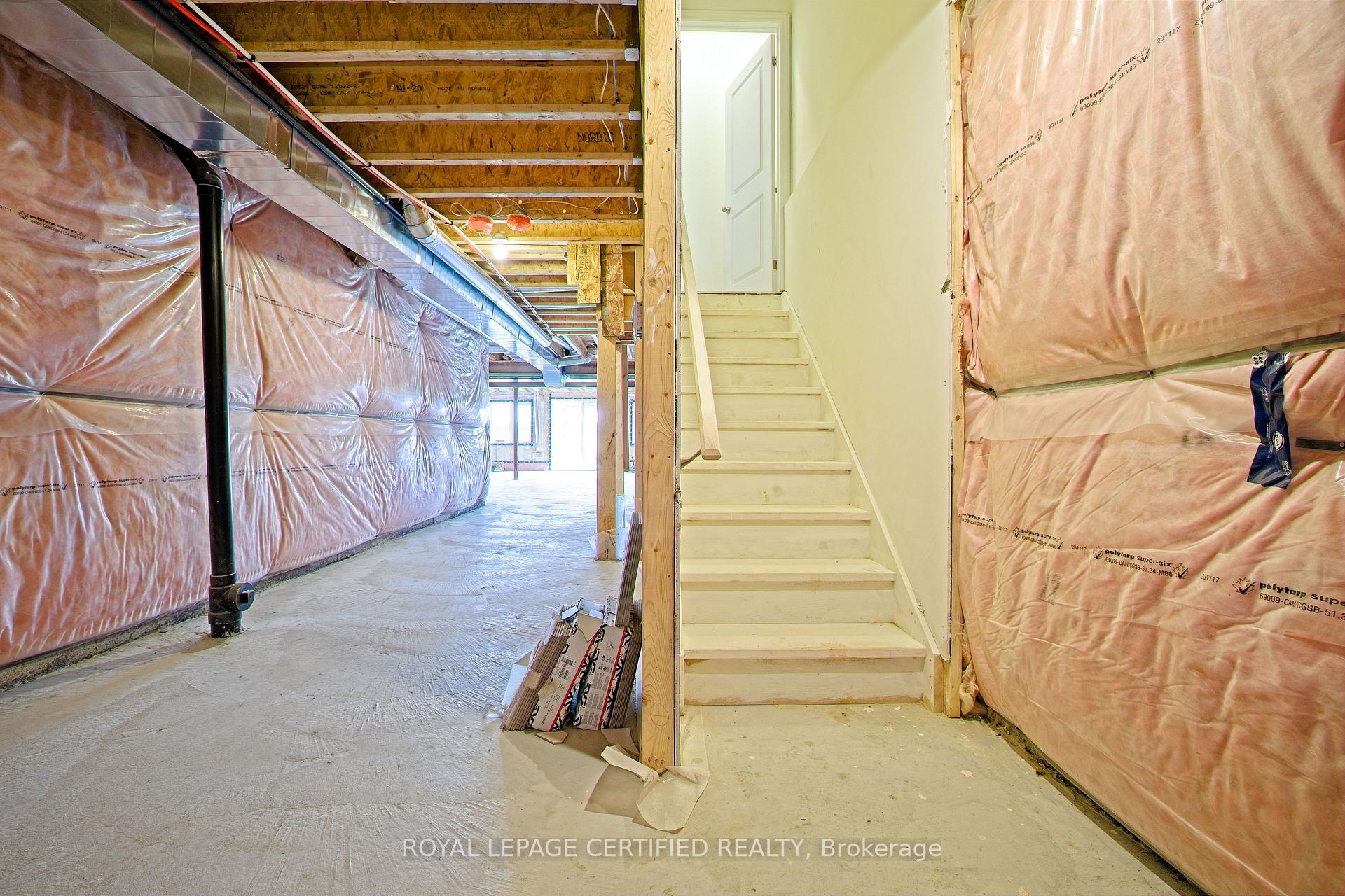 Photo 24 of 14 Bavenden Crescent, Brampton, Credit Valley — HOMEH