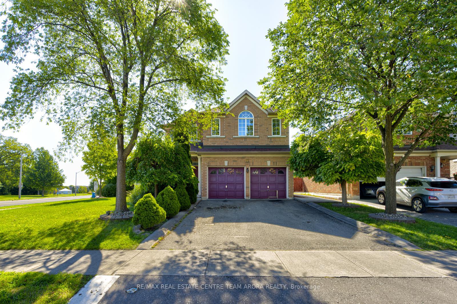 Photo 1 of 62 Legacy Lane, Brampton, Fletcher's Creek Village — HOMEH