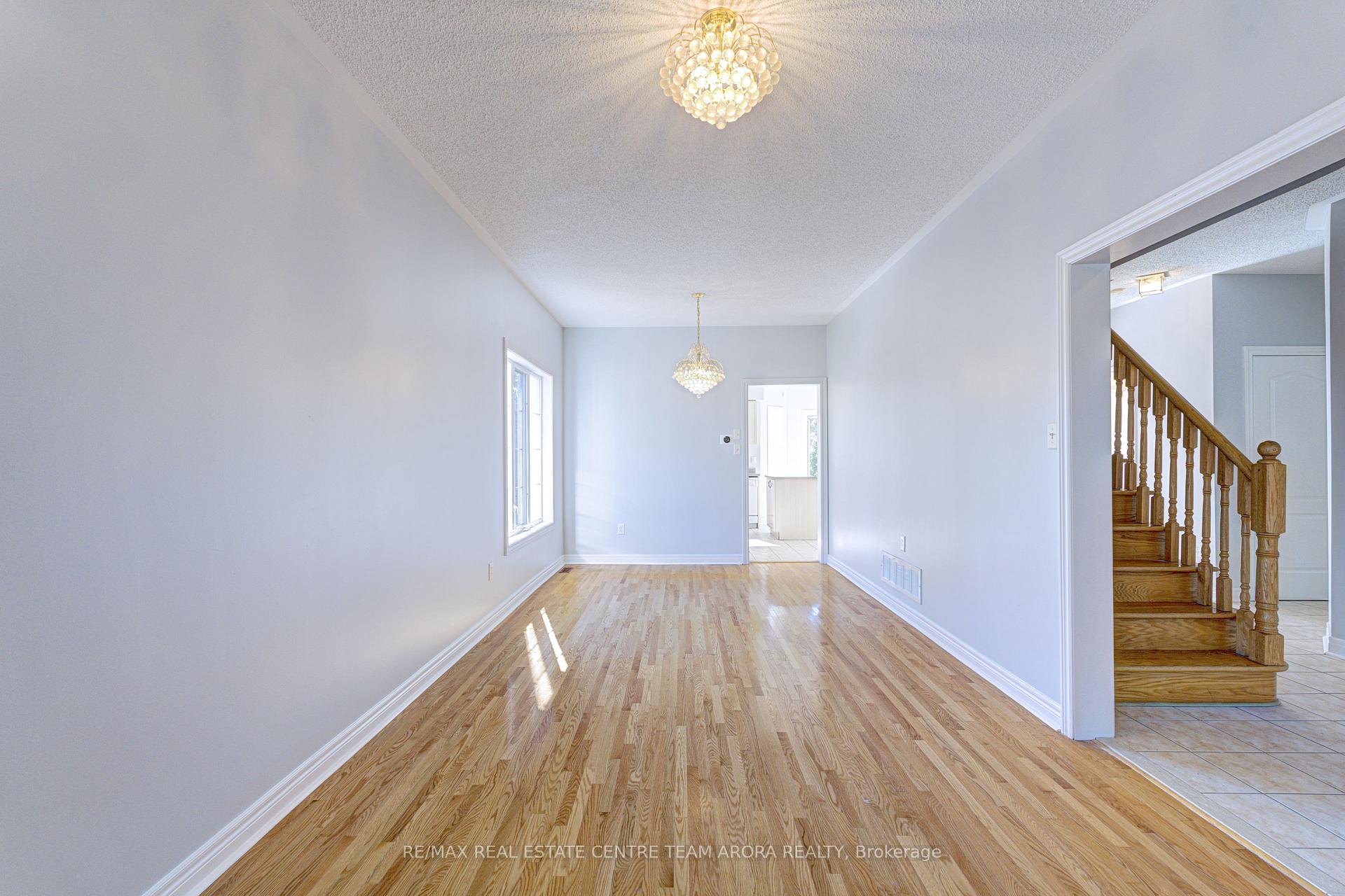 Photo 47 of 62 Legacy Lane, Brampton, Fletcher's Creek Village — HOMEH