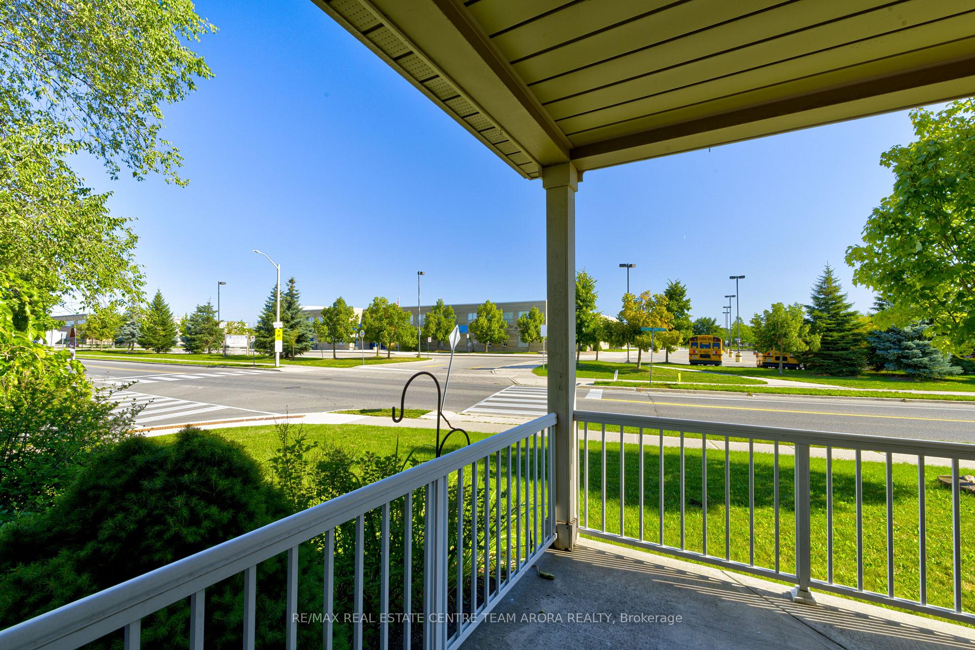 Photo 43 of 62 Legacy Lane, Brampton, Fletcher's Creek Village — HOMEH