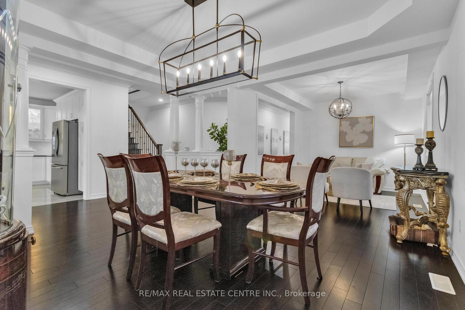 Photo 7 of 29 Gillis Road, Brampton, Northwest Brampton — HOMEH