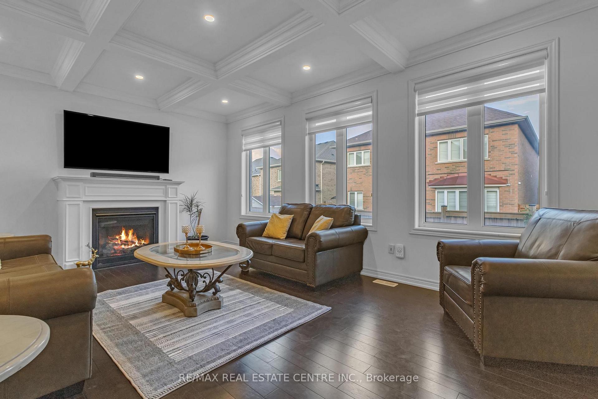 Photo 20 of 29 Gillis Road, Brampton, Northwest Brampton — HOMEH