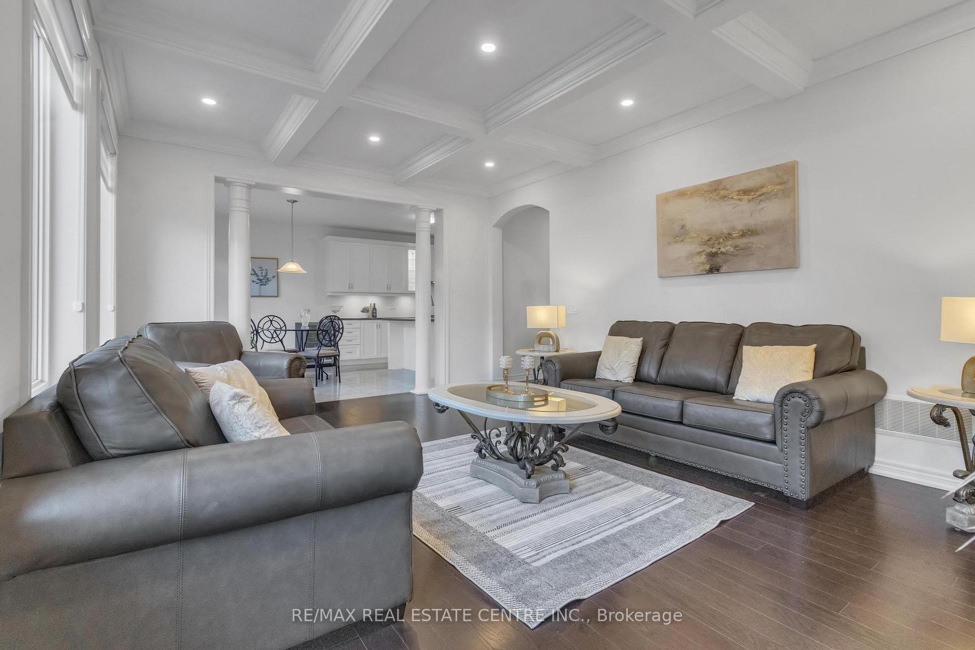 Photo 24 of 29 Gillis Road, Brampton, Northwest Brampton — HOMEH