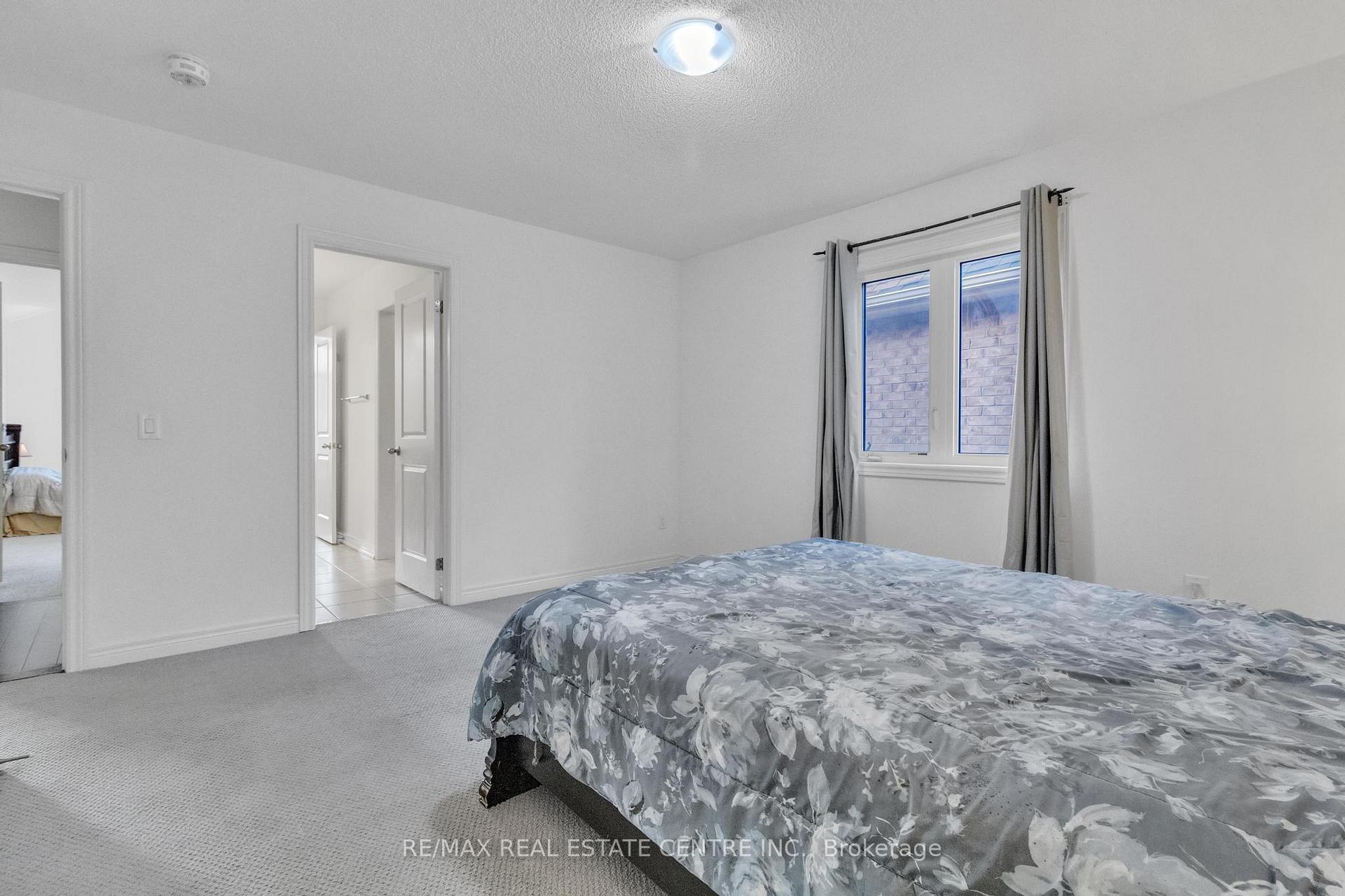Photo 39 of 29 Gillis Road, Brampton, Northwest Brampton — HOMEH