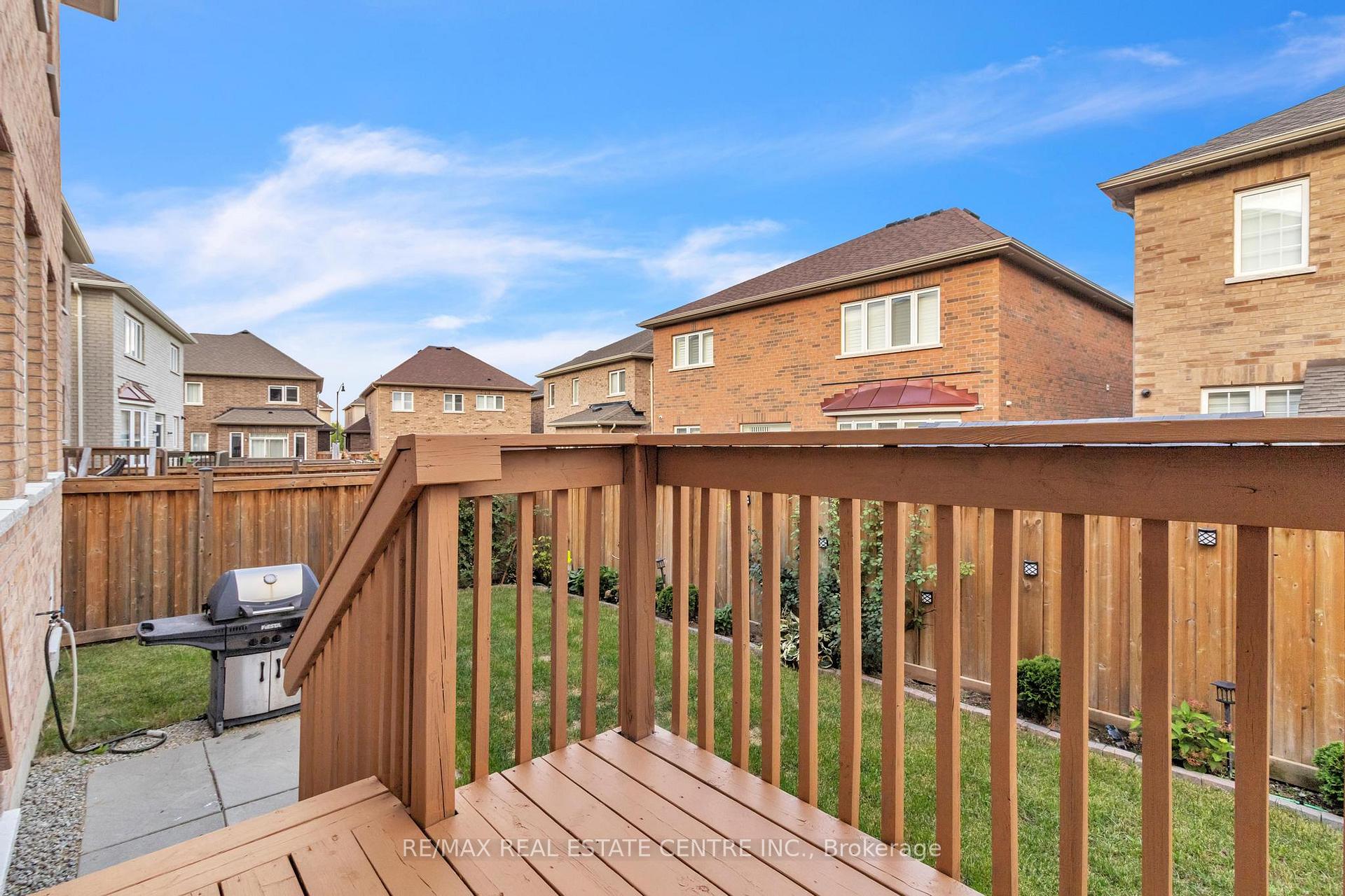 Photo 40 of 29 Gillis Road, Brampton, Northwest Brampton — HOMEH