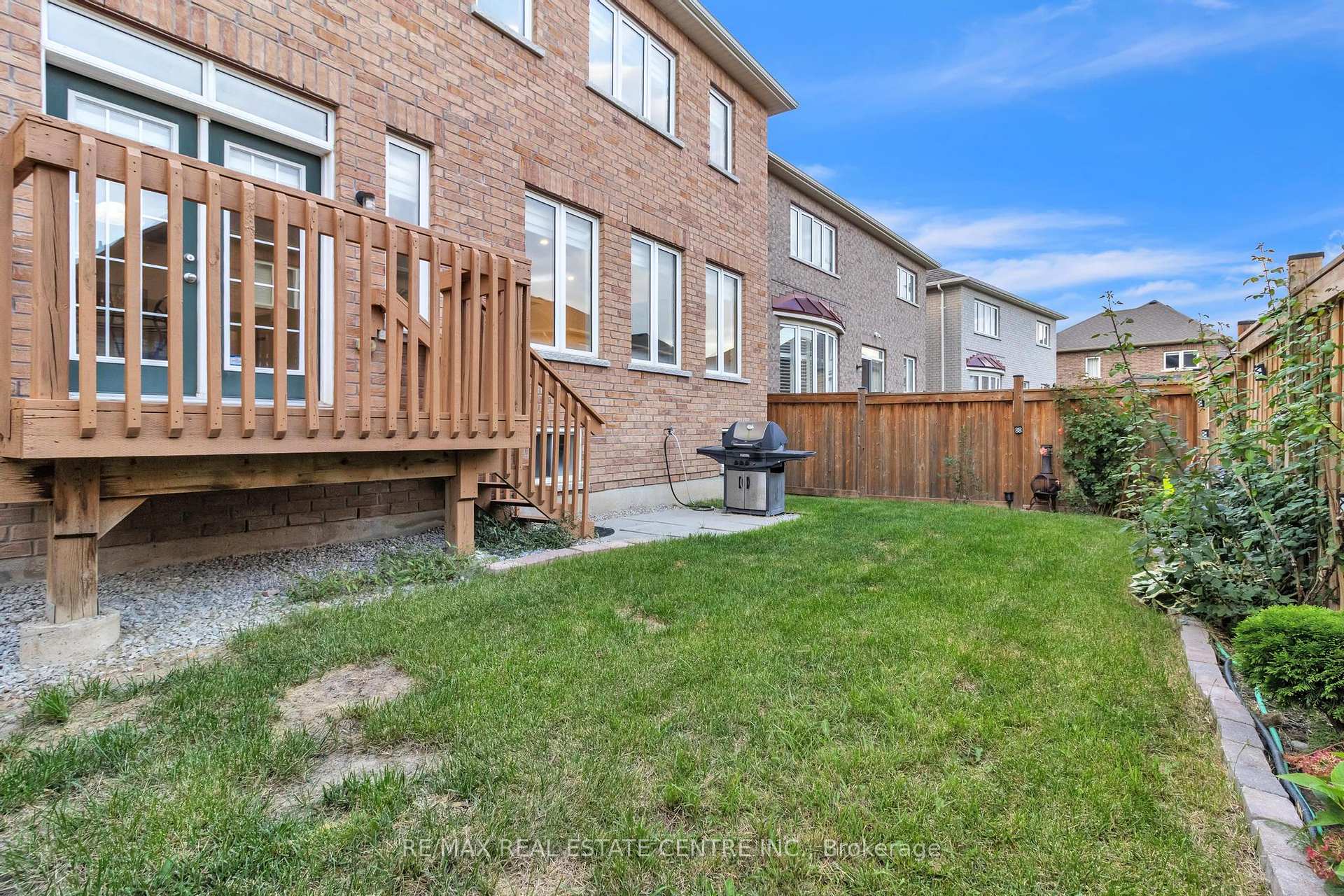 Photo 46 of 29 Gillis Road, Brampton, Northwest Brampton — HOMEH