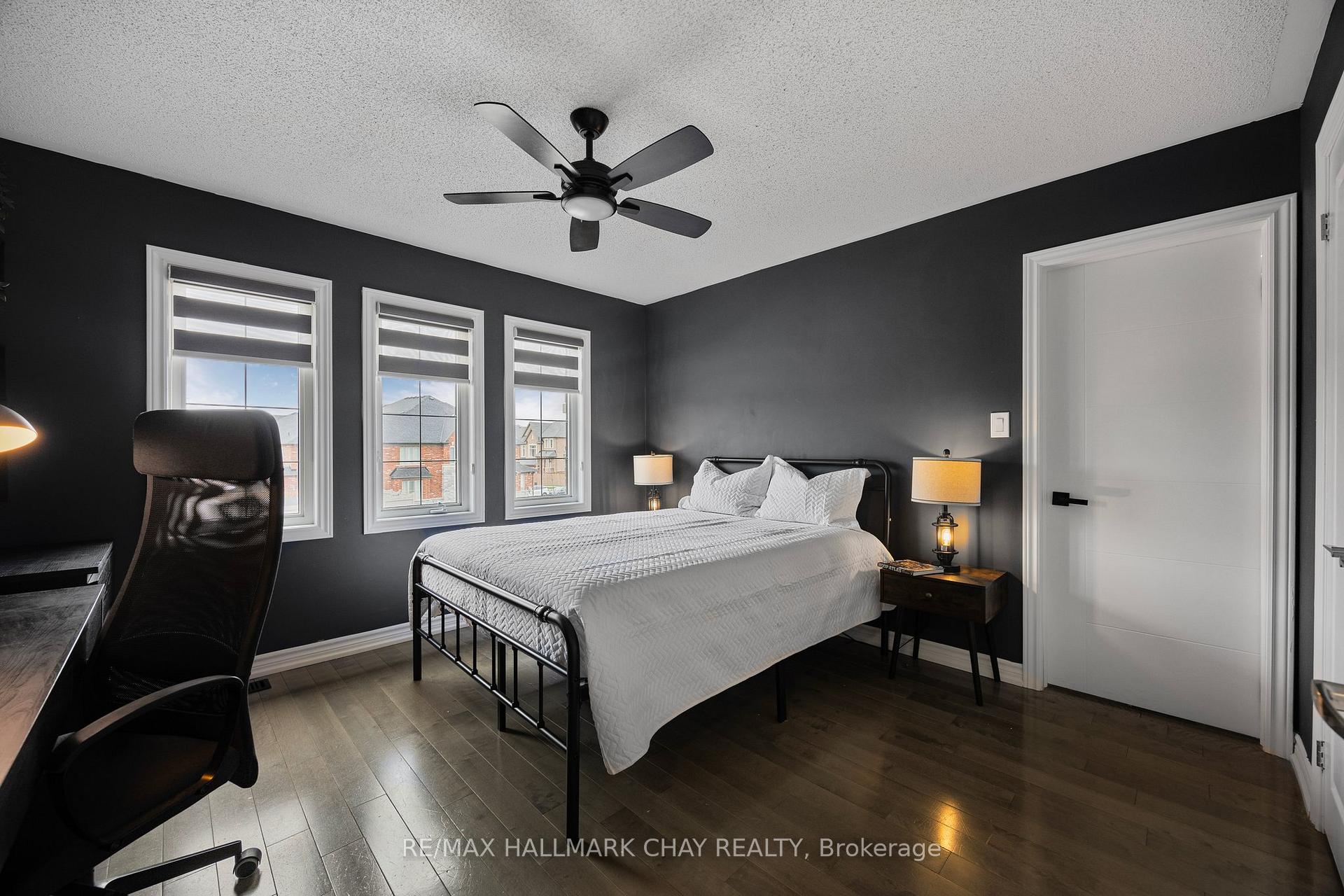 Photo 17 of 2040 Webster Boulevard, Innisfil, Alcona — HOMEH