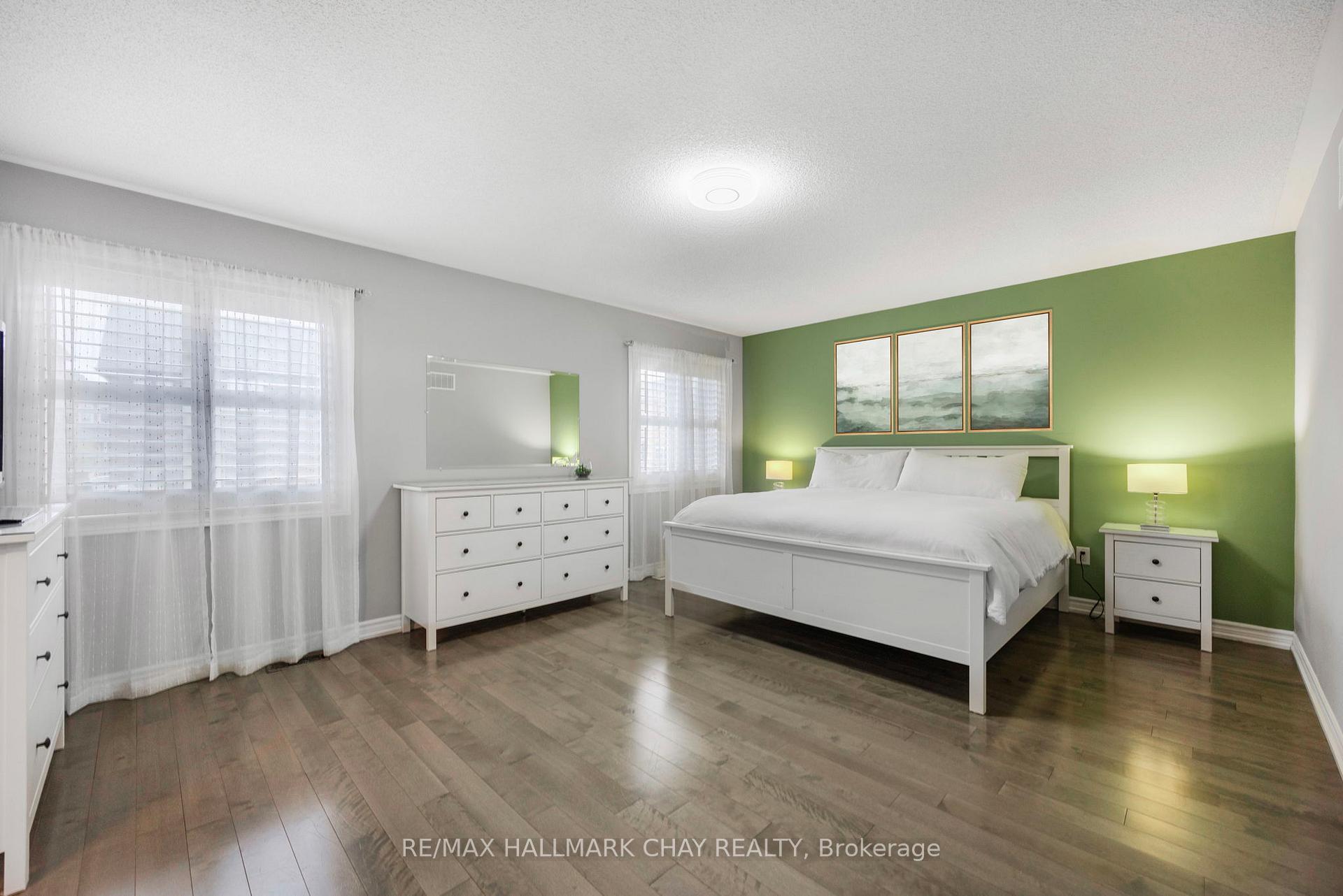 Photo 32 of 2040 Webster Boulevard, Innisfil, Alcona — HOMEH