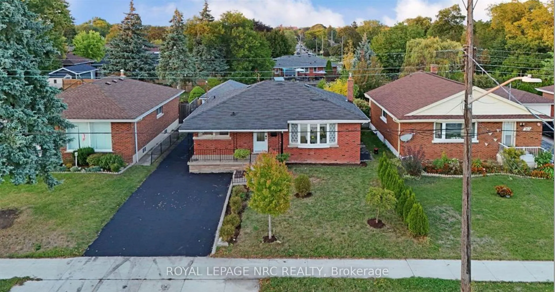 Photo 1 of Unit Basement, 959 Mohawk Road E, Hamilton, Huntington — HOMEH