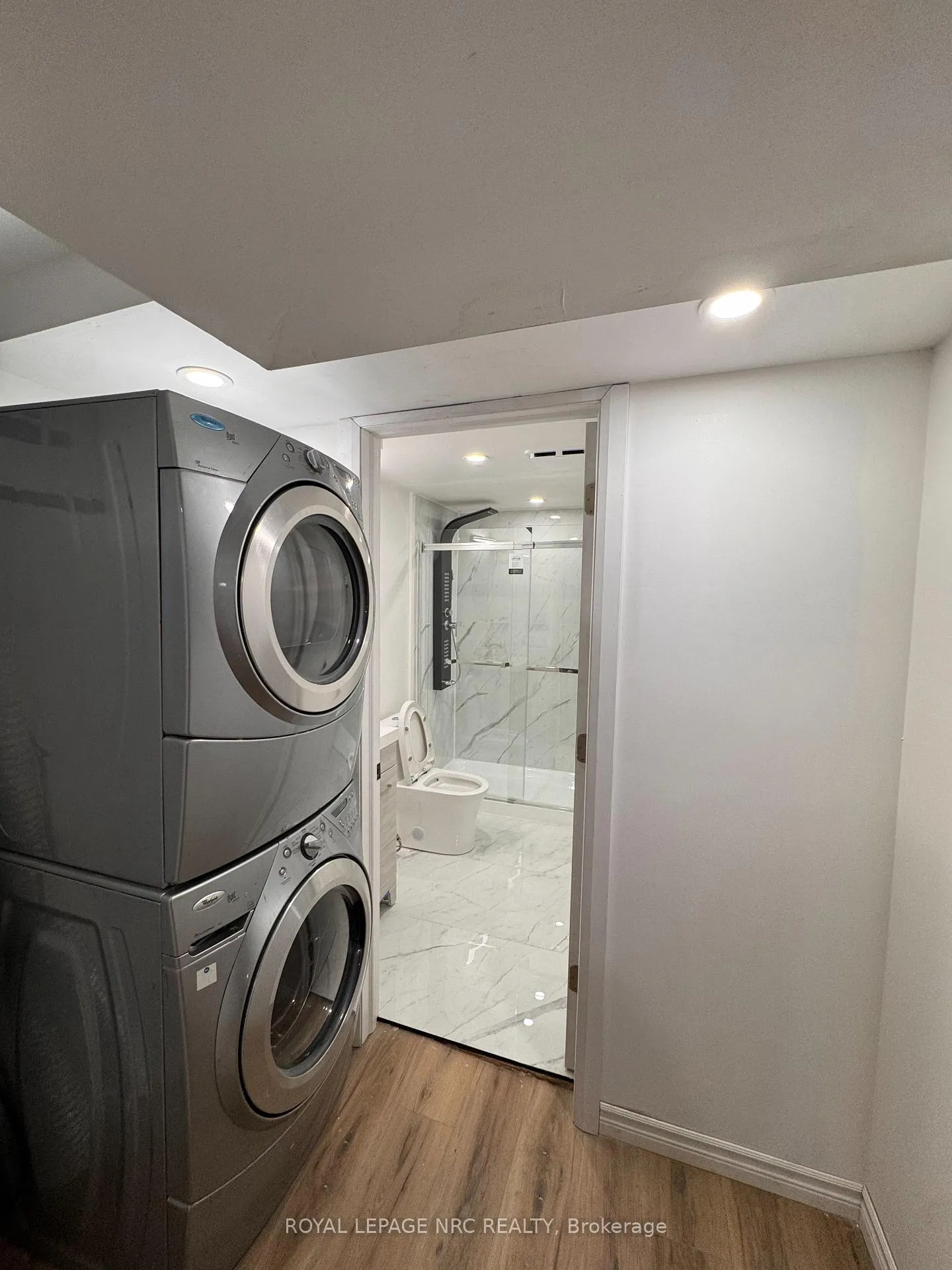 Photo 13 of Unit Basement, 959 Mohawk Road E, Hamilton, Huntington — HOMEH
