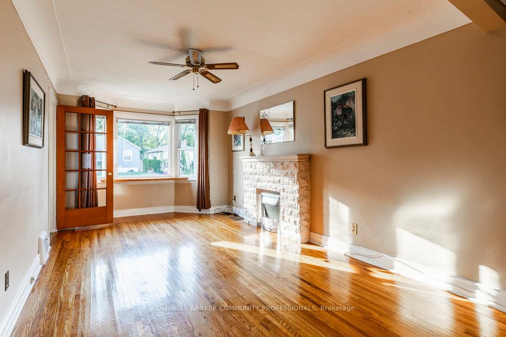 Photo 9 of 567 Upper Sherman Avenue, Hamilton, Raleigh — HOMEH