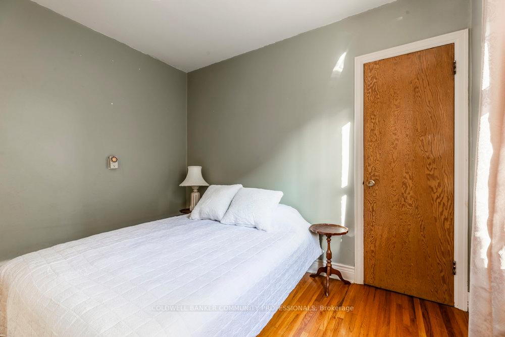 Photo 17 of 567 Upper Sherman Avenue, Hamilton, Raleigh — HOMEH