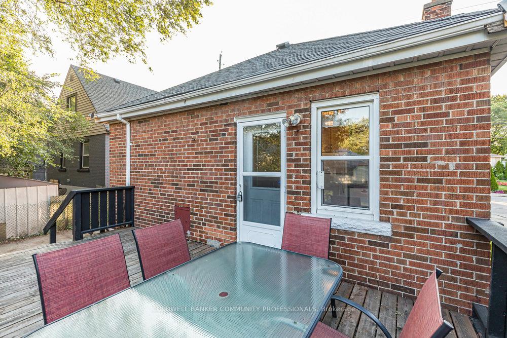 Photo 35 of 567 Upper Sherman Avenue, Hamilton, Raleigh — HOMEH