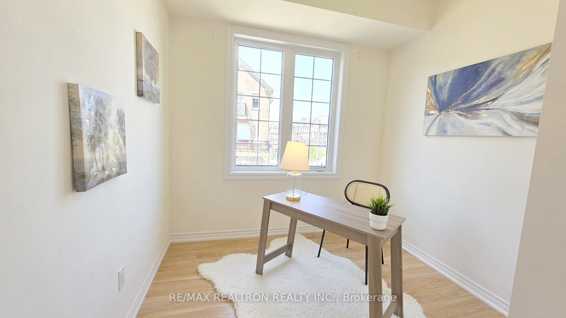 Photo 4 of 189 Rustle Woods Avenue, Markham, Cornell — HOMEH