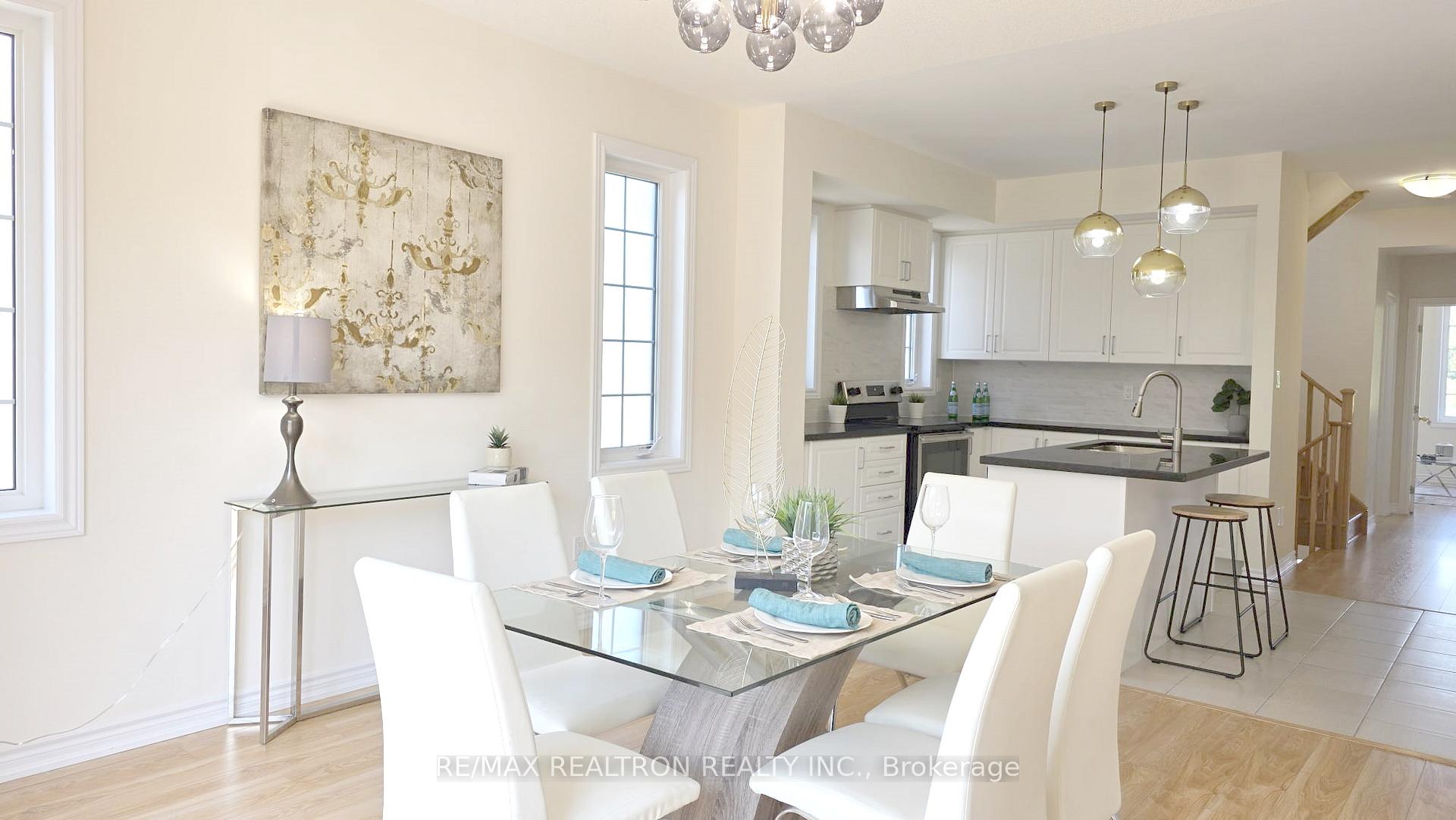 Photo 17 of 189 Rustle Woods Avenue, Markham, Cornell — HOMEH