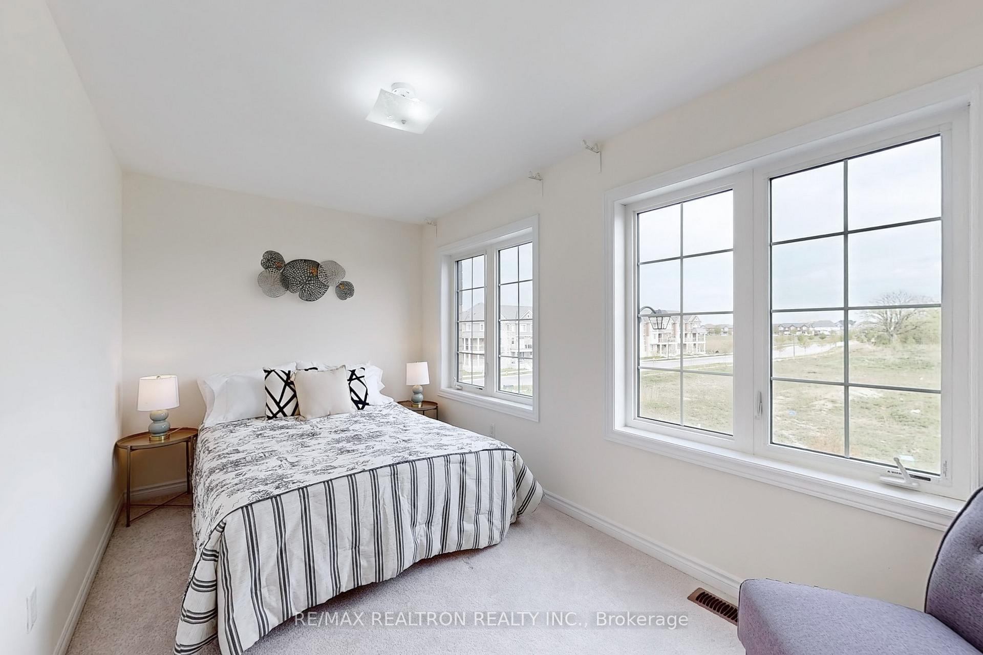Photo 25 of 189 Rustle Woods Avenue, Markham, Cornell — HOMEH