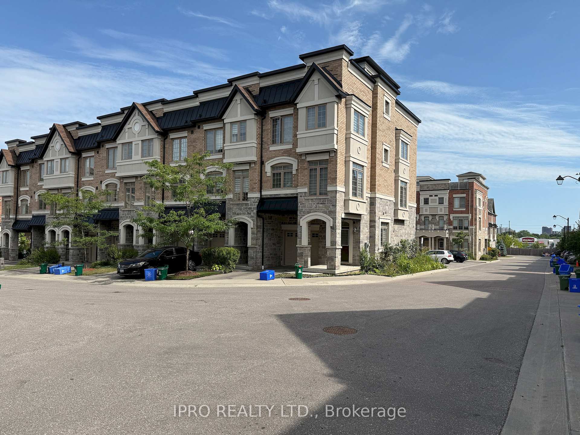 Photo 18 of 36 Coxhead Lane, Ajax, Central — HOMEH