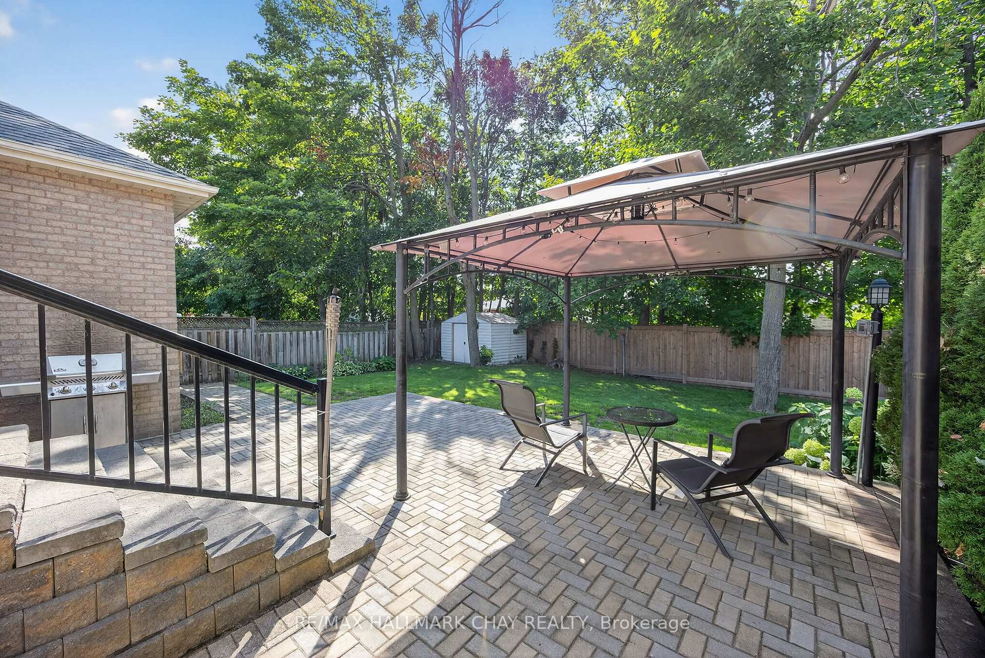 Photo 16 of 107 Brown Street, Barrie, Ardagh — HOMEH