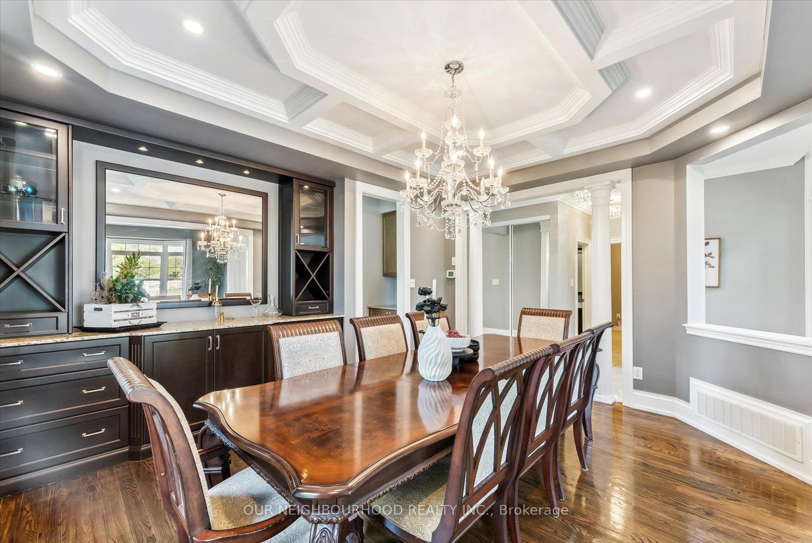 Photo 10 of 794 Hanmore Court, Oshawa, Pinecrest — HOMEH