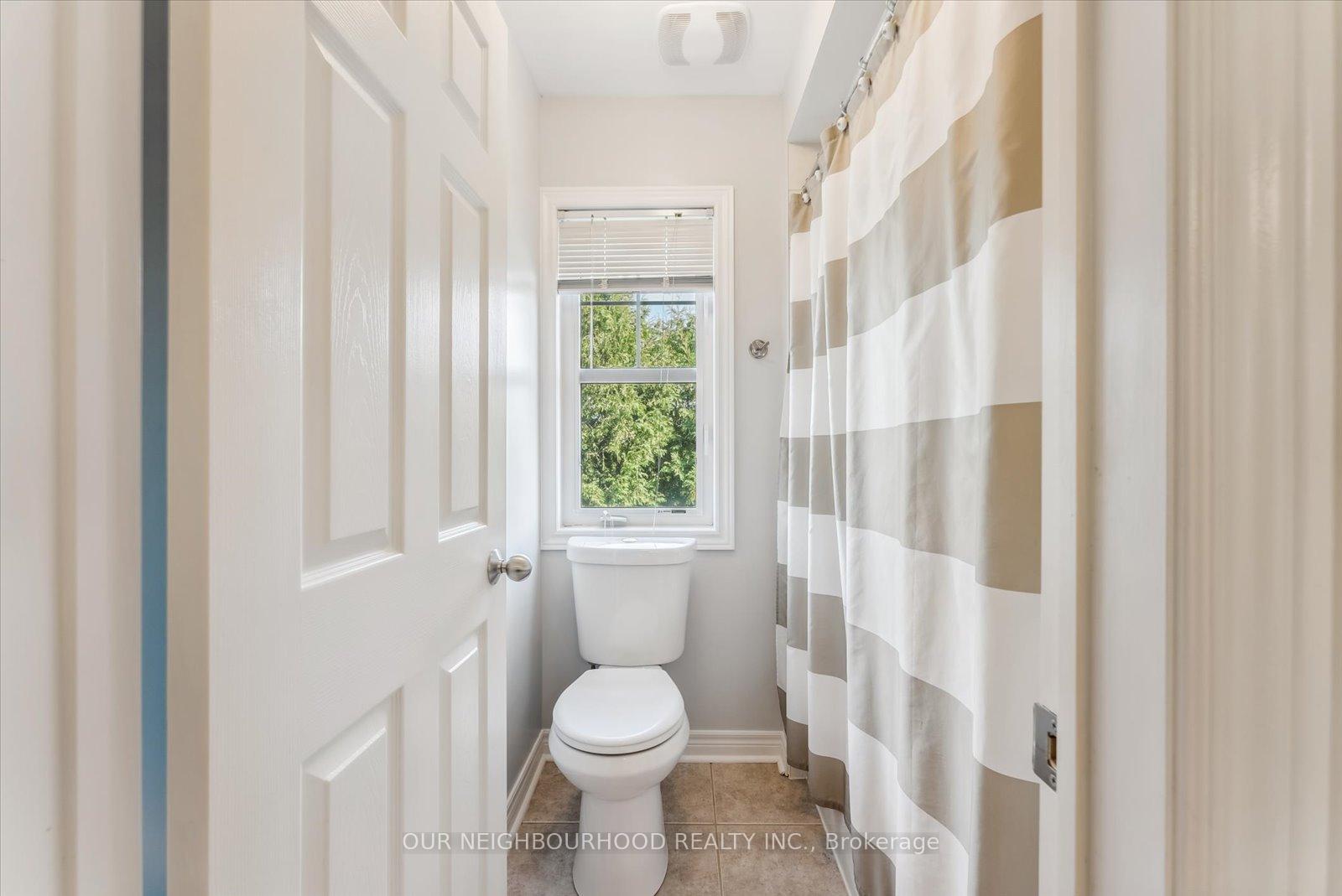 Photo 25 of 794 Hanmore Court, Oshawa, Pinecrest — HOMEH