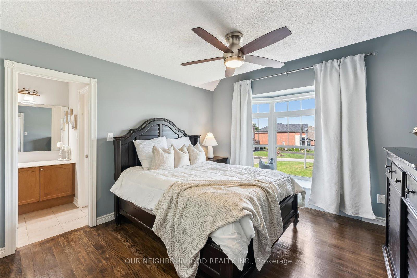 Photo 36 of 794 Hanmore Court, Oshawa, Pinecrest — HOMEH