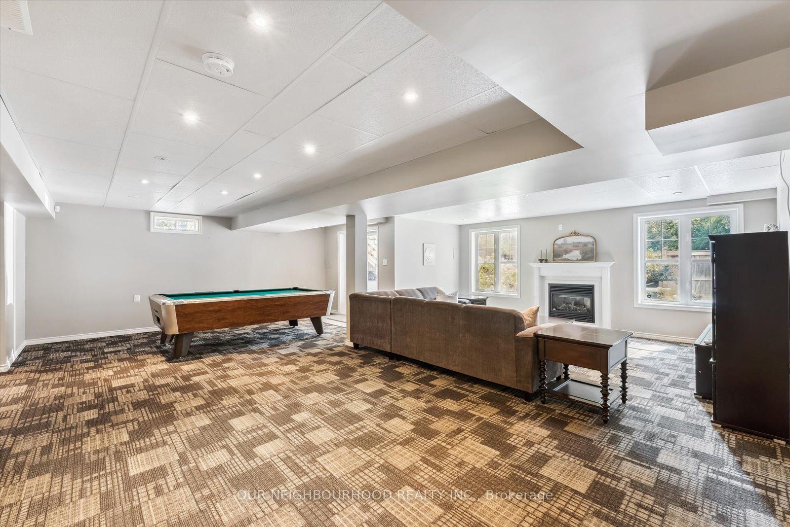 Photo 39 of 794 Hanmore Court, Oshawa, Pinecrest — HOMEH