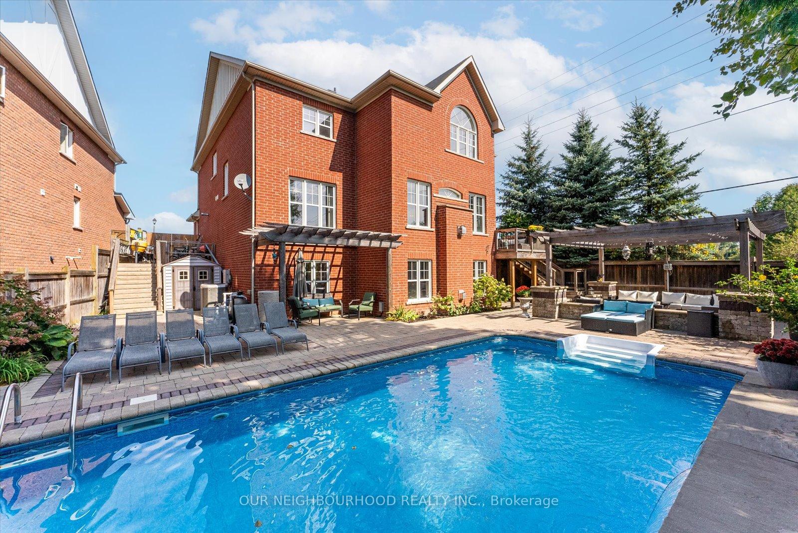 Photo 31 of 794 Hanmore Court, Oshawa, Pinecrest — HOMEH