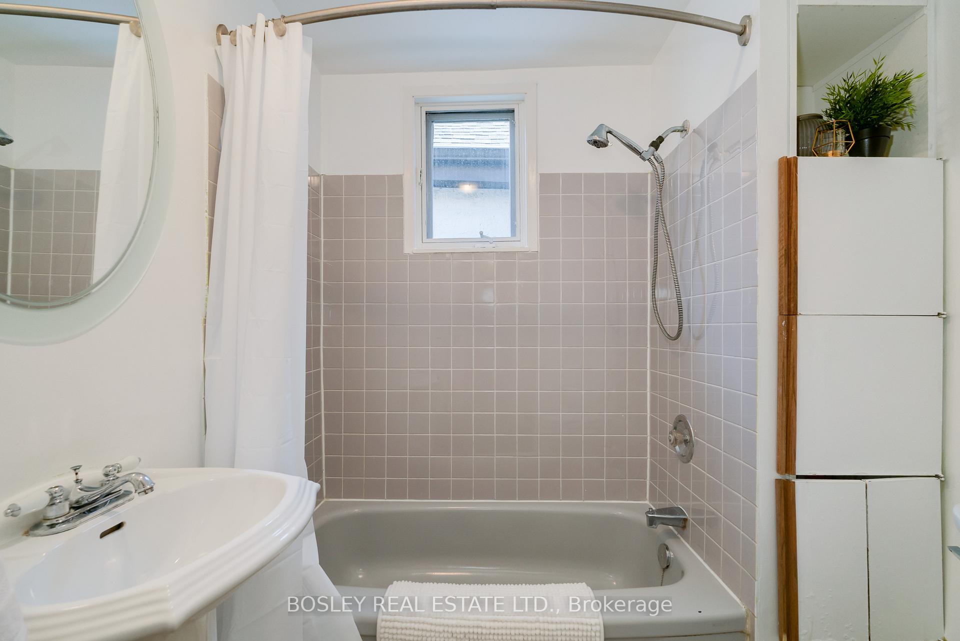 Photo 38 of 138 First Avenue, Toronto, South Riverdale — HOMEH