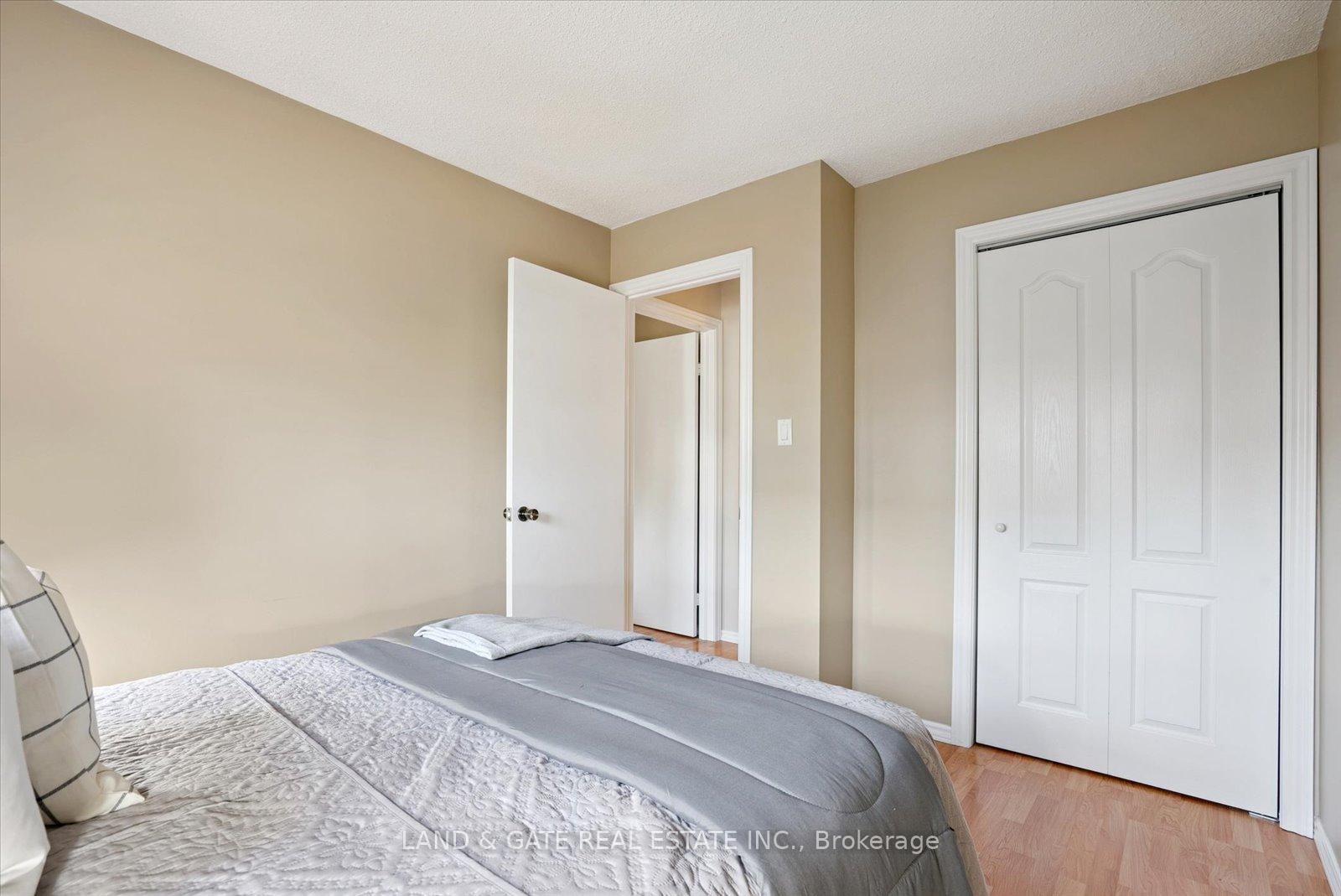 Photo 30 of 1327 Pinehurst Avenue, Oshawa, Donevan — HOMEH