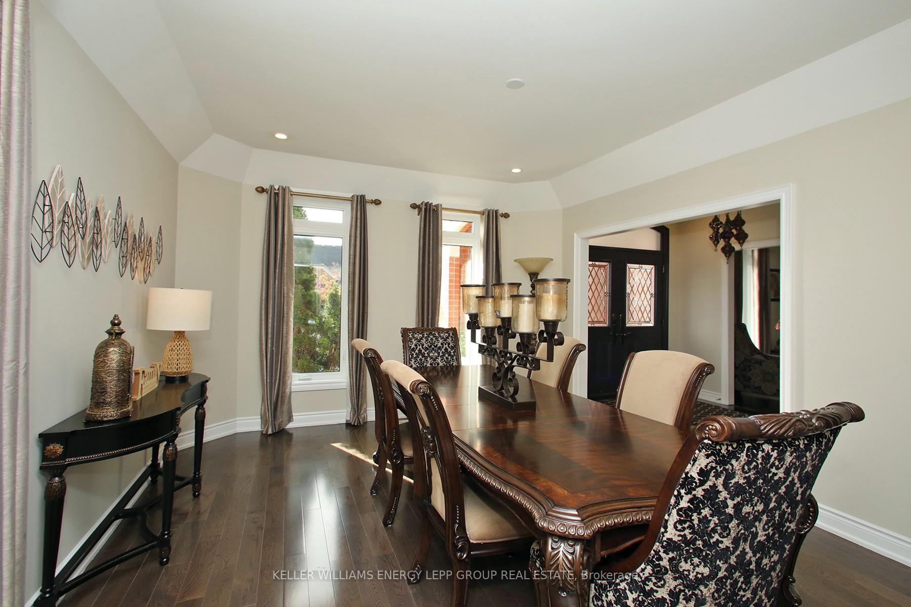 Photo 12 of 3693 Cochrane Street, Whitby, Williamsburg — HOMEH