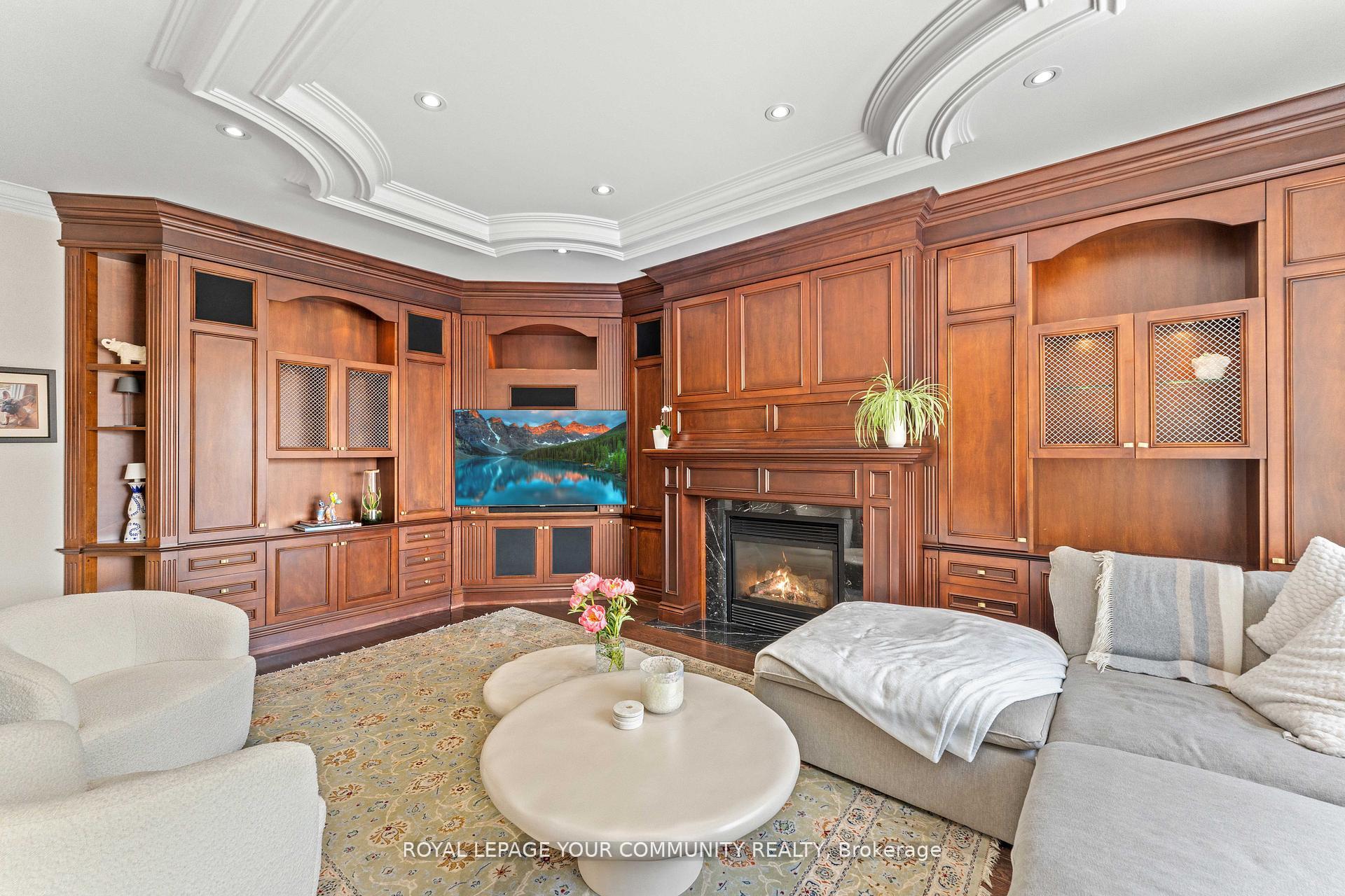 Photo 18 of 118 Forest Lane Drive, Vaughan, Beverley Glen — HOMEH
