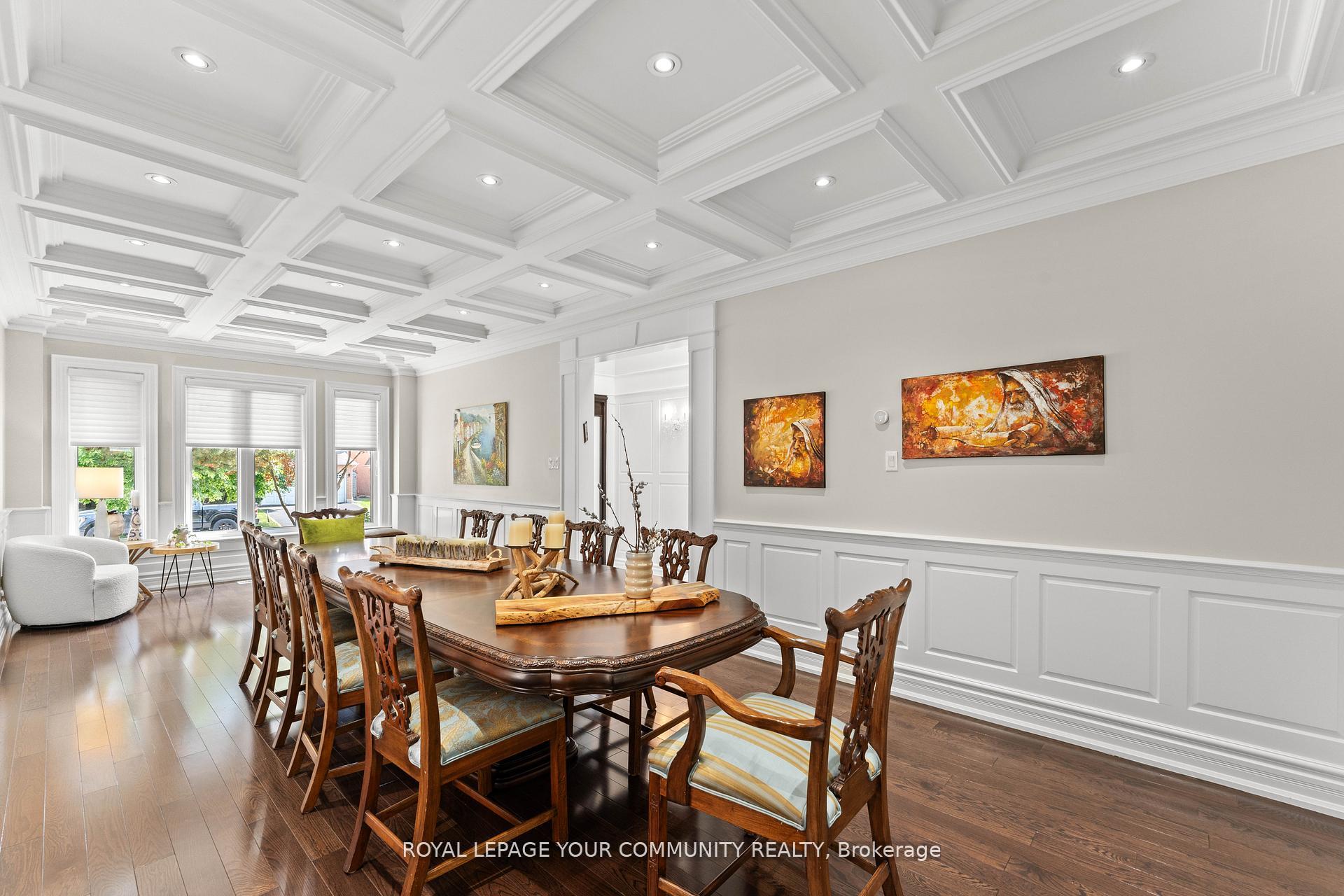 Photo 4 of 118 Forest Lane Drive, Vaughan, Beverley Glen — HOMEH