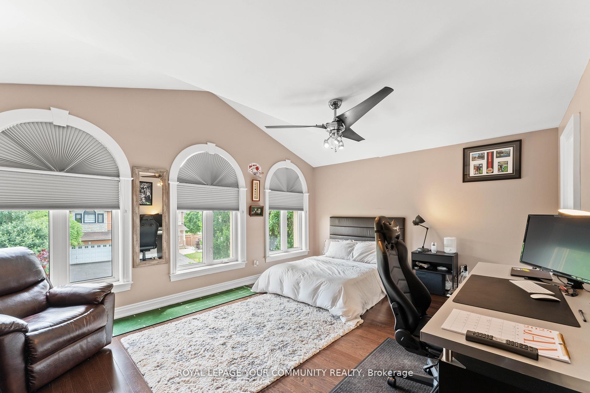 Photo 35 of 118 Forest Lane Drive, Vaughan, Beverley Glen — HOMEH