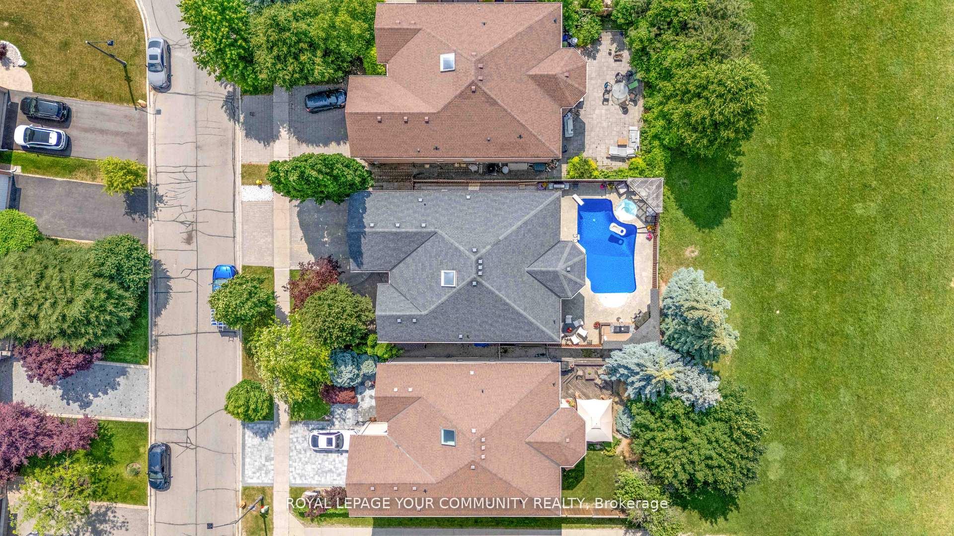 Photo 46 of 118 Forest Lane Drive, Vaughan, Beverley Glen — HOMEH