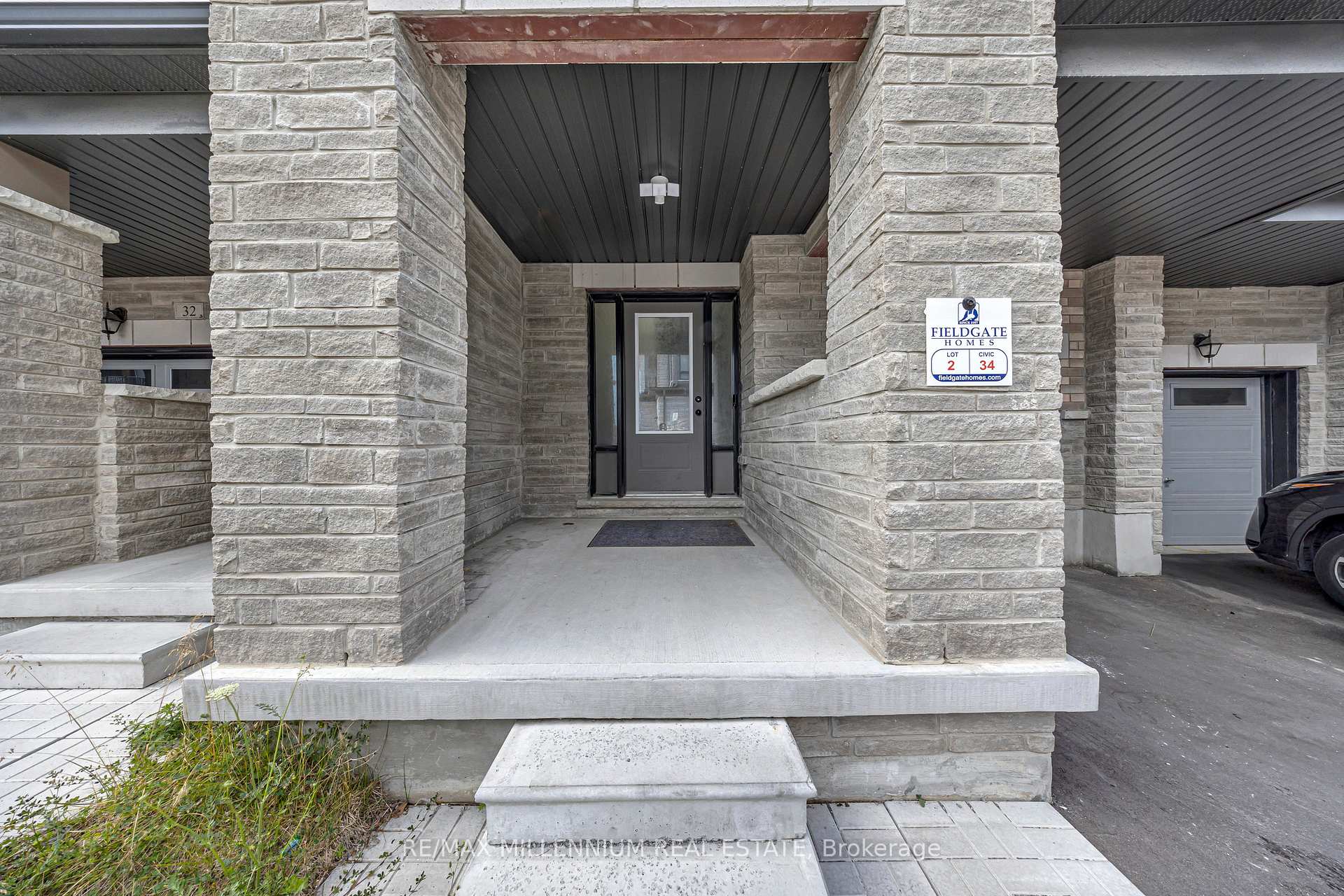 Photo 8 of 34 Lord Drive N, Ajax, South East — HOMEH
