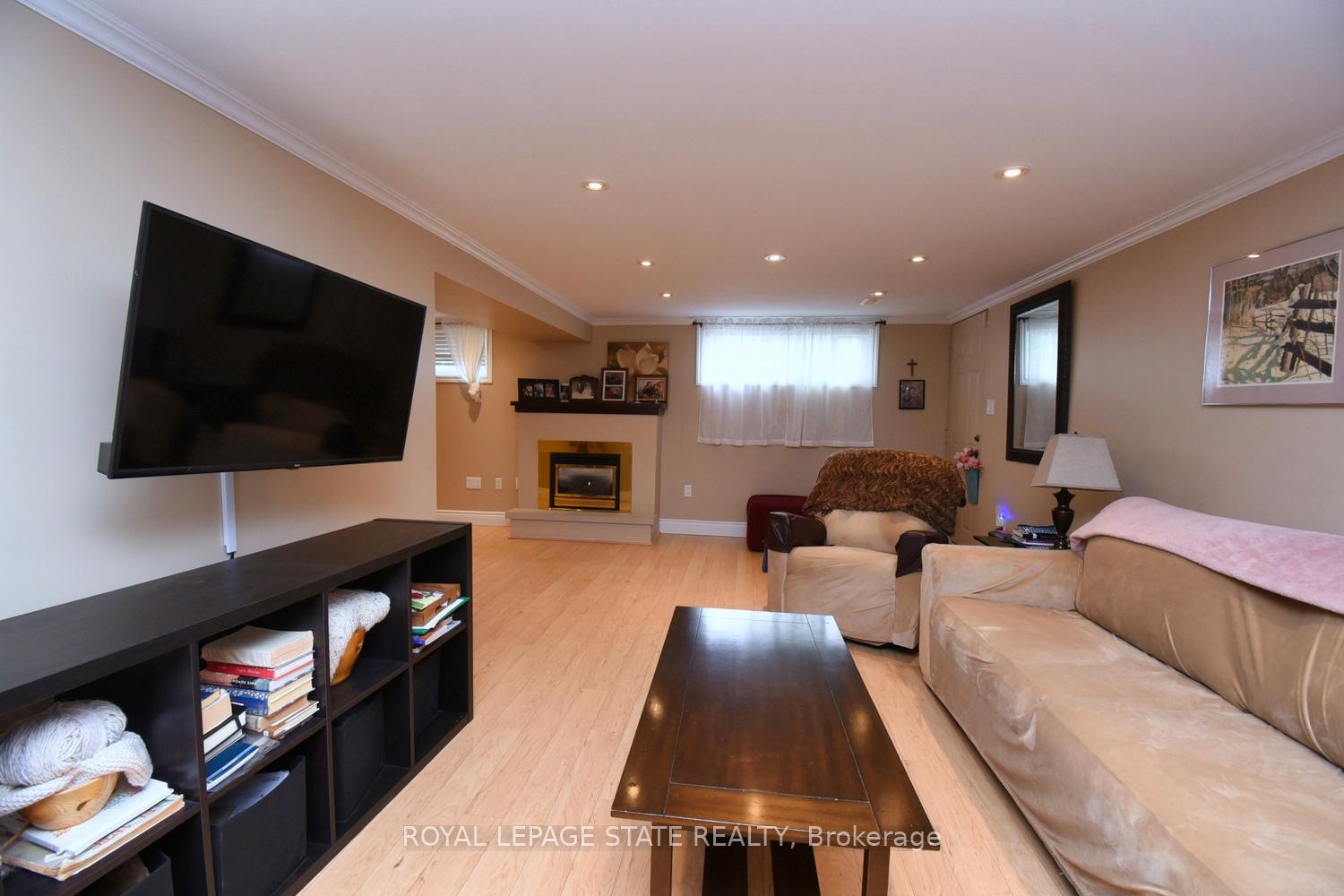 Photo 24 of 1007 Upper Sherman Avenue, Hamilton, Lawfield — HOMEH